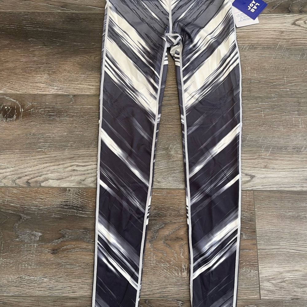 JoyLab Black, Grey & White Striped Leggings NWT size XS